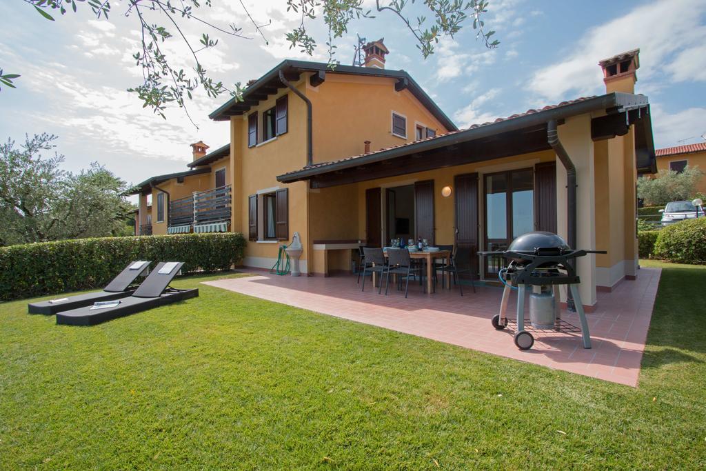 Borgo Stropea Villa Soiano Del Lago Habitación foto